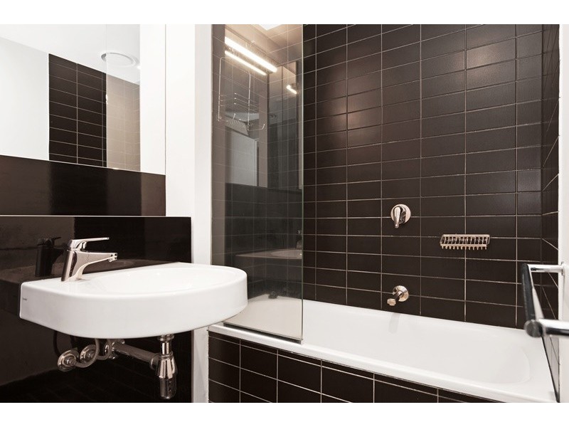 1704/620 Collins Street, Melbourne VIC 3000