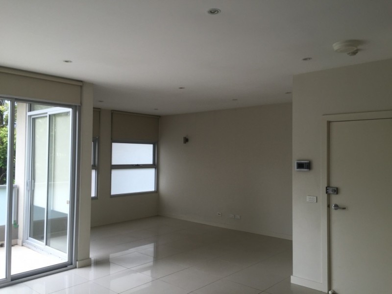 10/16 Dene Avenue, Malvern East VIC 3145