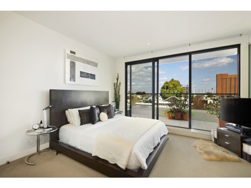 302/140 Gipps Street, East Melbourne VIC 3002