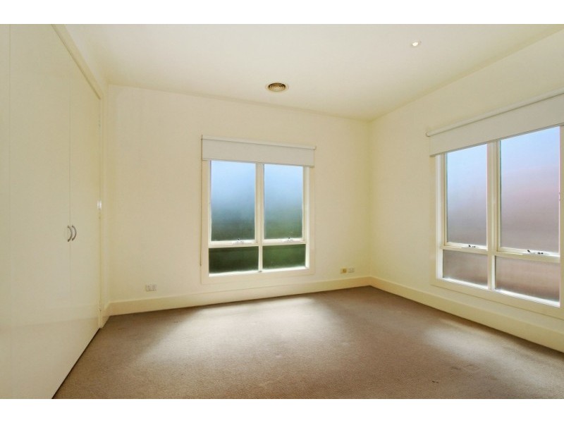 46 Foote Street, Albert Park VIC 3206