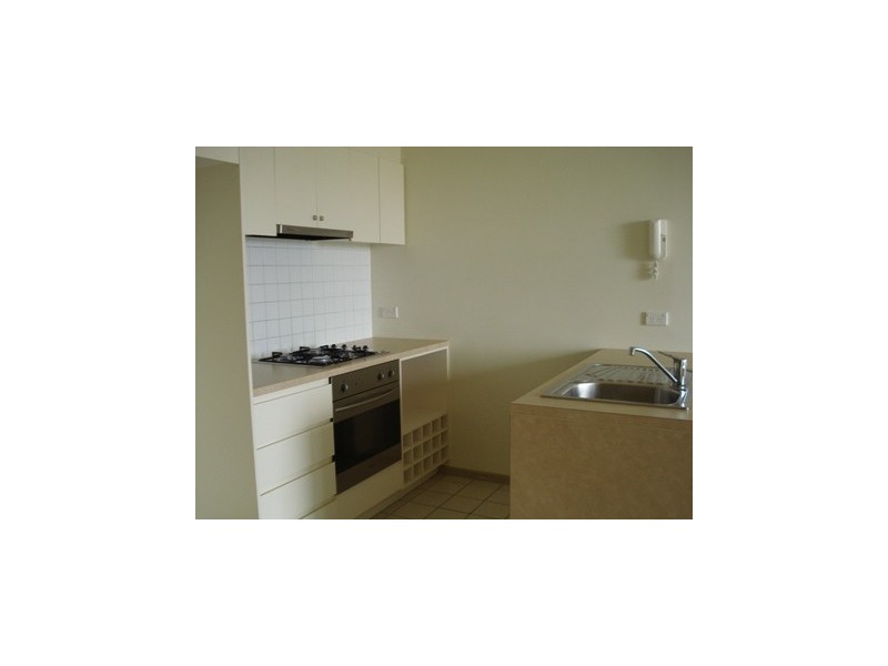 402/60 Speakmen Street, Kensington VIC 3031