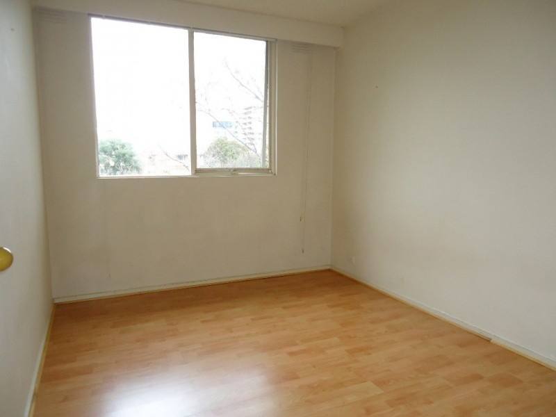 11/521 Royal Parade, Parkville VIC 3052