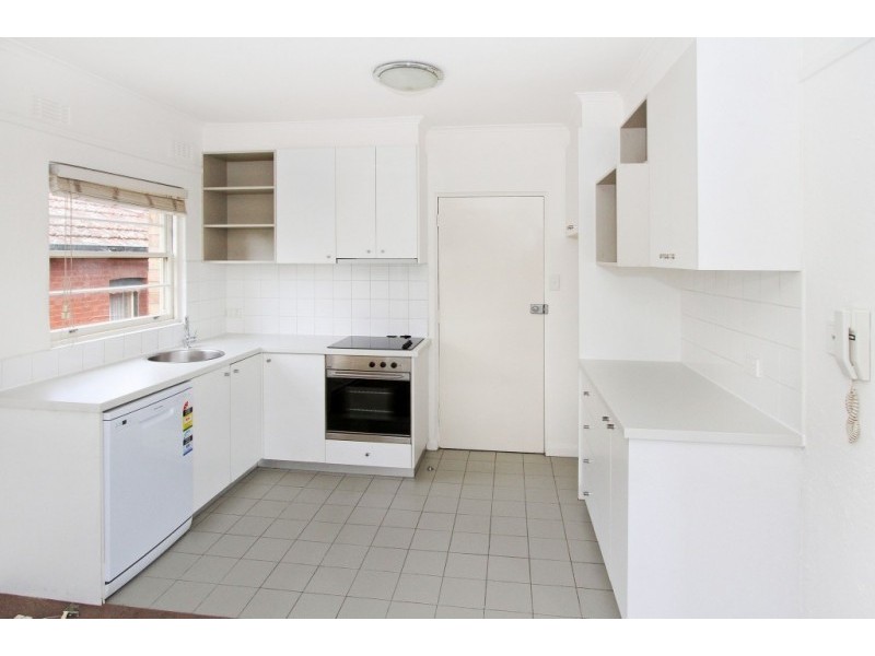 14/8 Louise Street, Melbourne VIC 3004