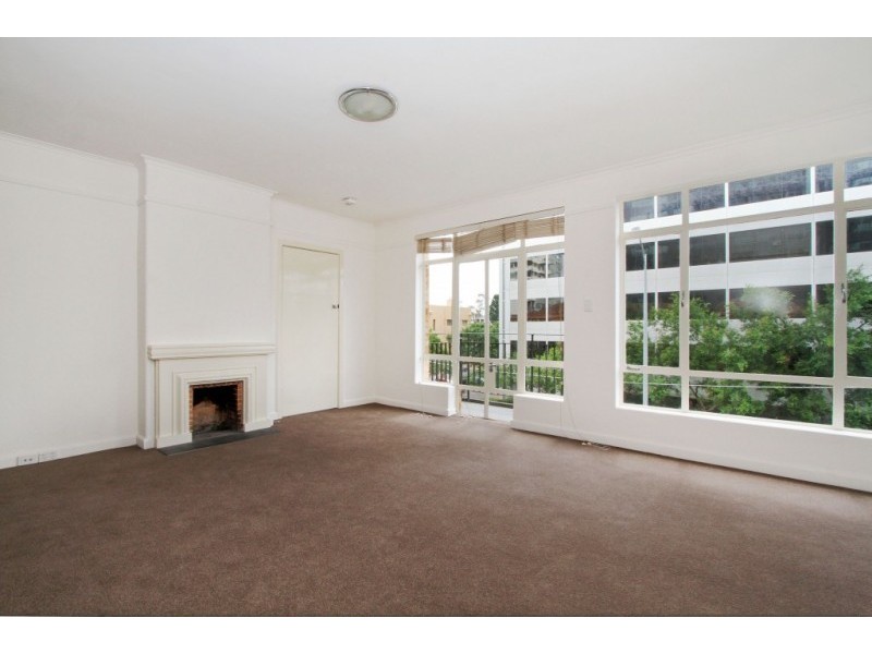 14/8 Louise Street, Melbourne VIC 3004