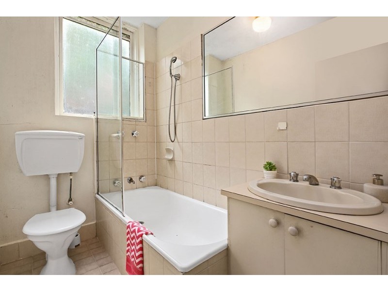 3/13 Crimea St, St Kilda VIC 3182