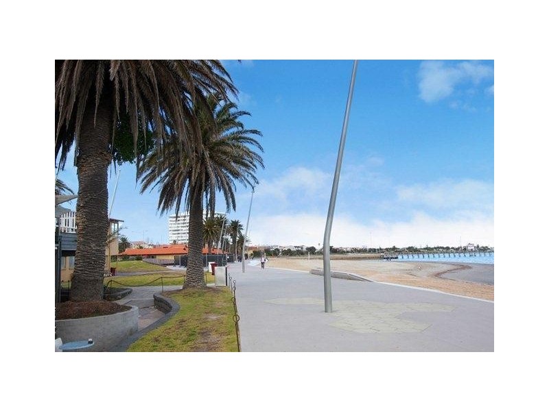 5C/21 The Esplanade, St Kilda VIC 3182