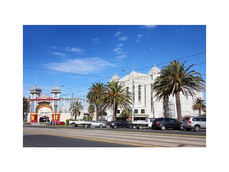 5C/21 The Esplanade, St Kilda VIC 3182