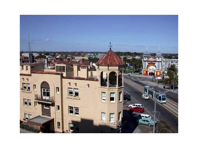 5C/21 The Esplanade, St Kilda VIC 3182