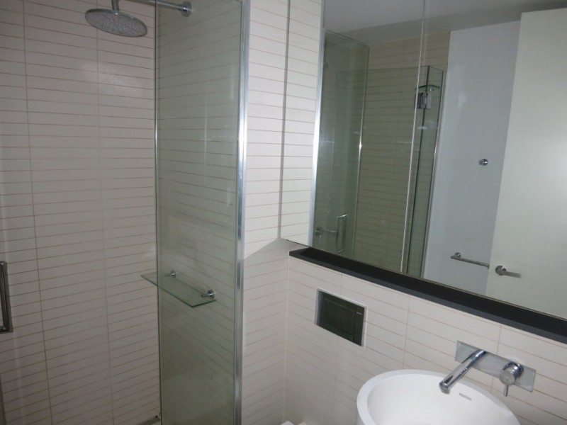 2302/50 Albert Road, South Melbourne VIC 3205