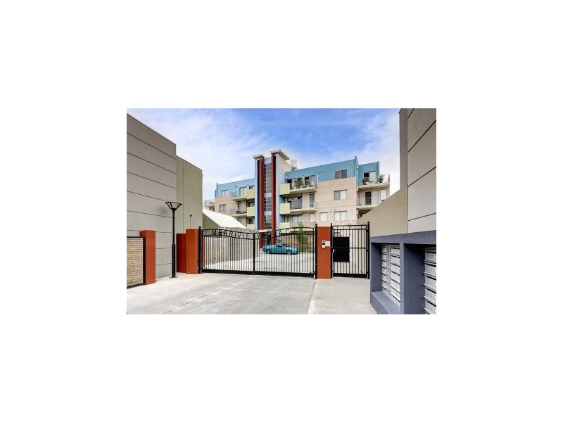 104C/1 Manna Gum Court, Coburg VIC 3058