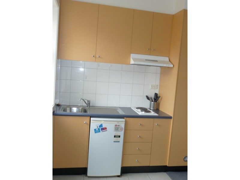 37/117 Bouverie Street, Carlton VIC 3053