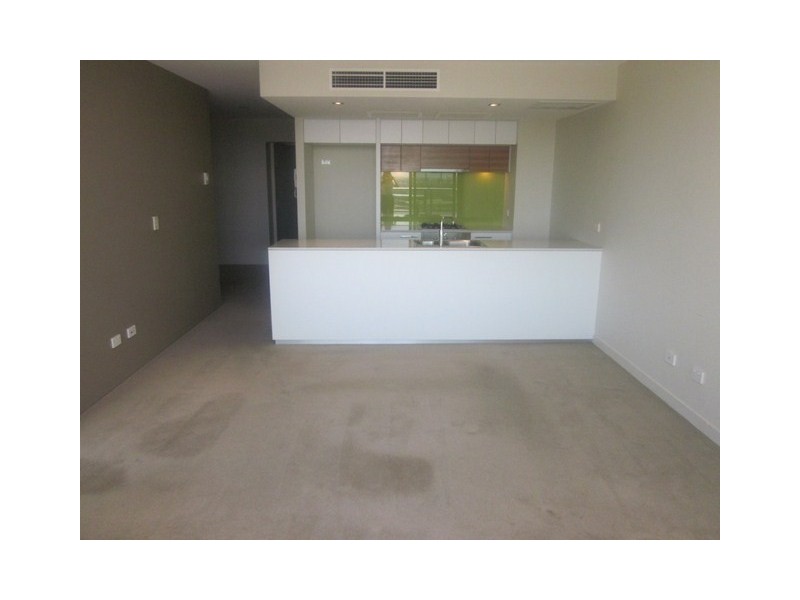 2010/100 Harbour Esplanade, Docklands VIC 3008