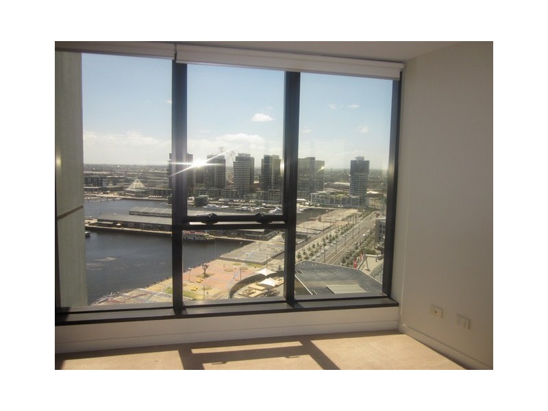 2010/100 Harbour Esplanade, Docklands VIC 3008