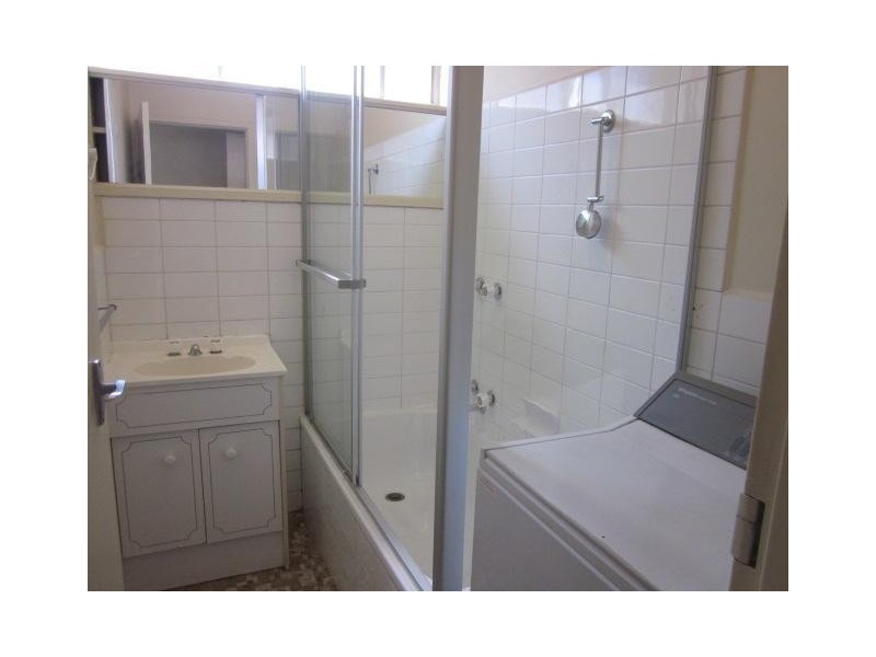 4/83 Westbury Street, St Kilda East VIC 3183