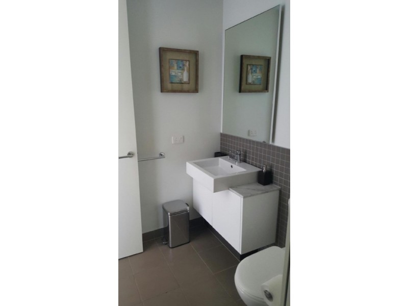 17/174 Peel Street, Windsor VIC 3181