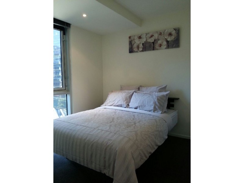 1008/620 Collins Street, Melbourne VIC 3000