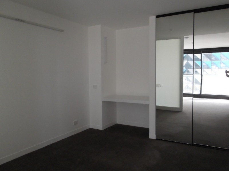 1010/31 Abeckett Street, Melbourne VIC 3000