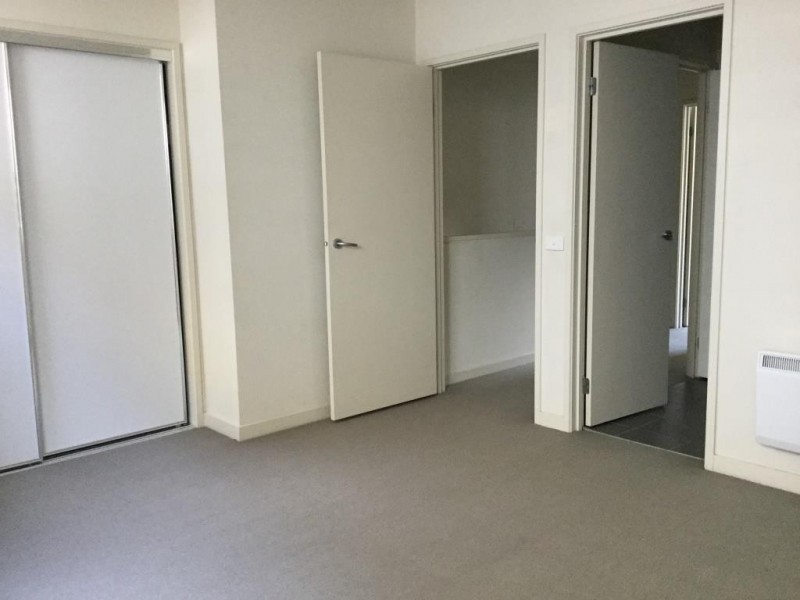 52/84 Trenerry Crescent, Abbotsford VIC 3067