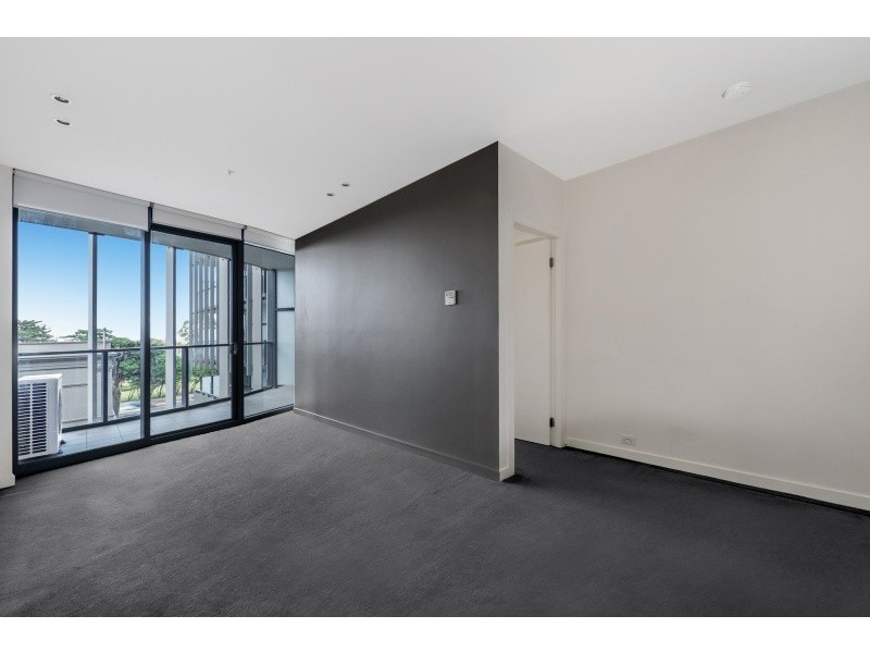 318/55 Queens Road, Melbourne VIC 3004