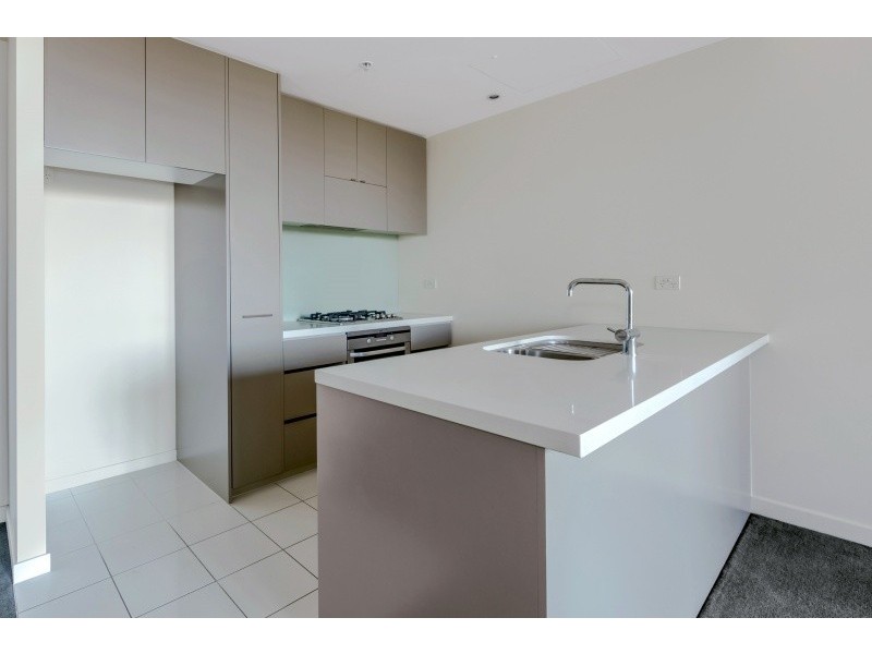 318/55 Queens Road, Melbourne VIC 3004