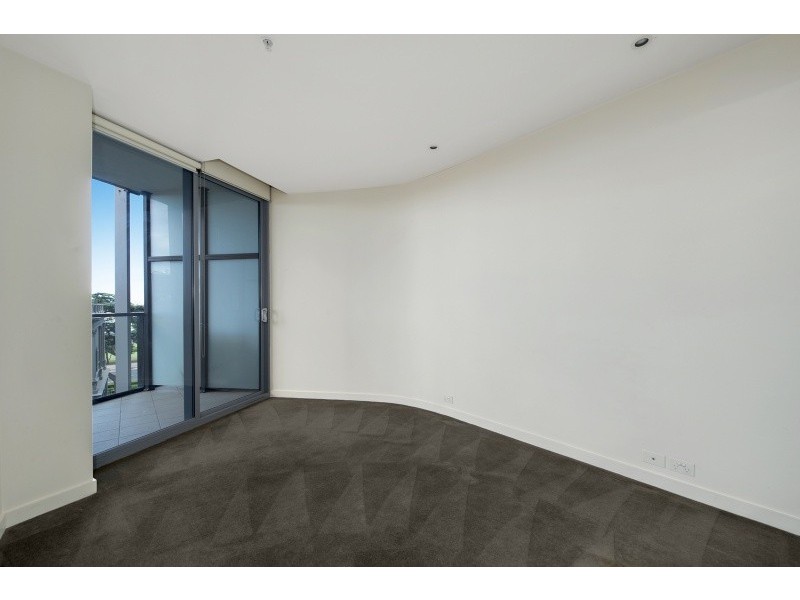 318/55 Queens Road, Melbourne VIC 3004