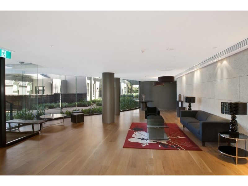 318/55 Queens Road, Melbourne VIC 3004