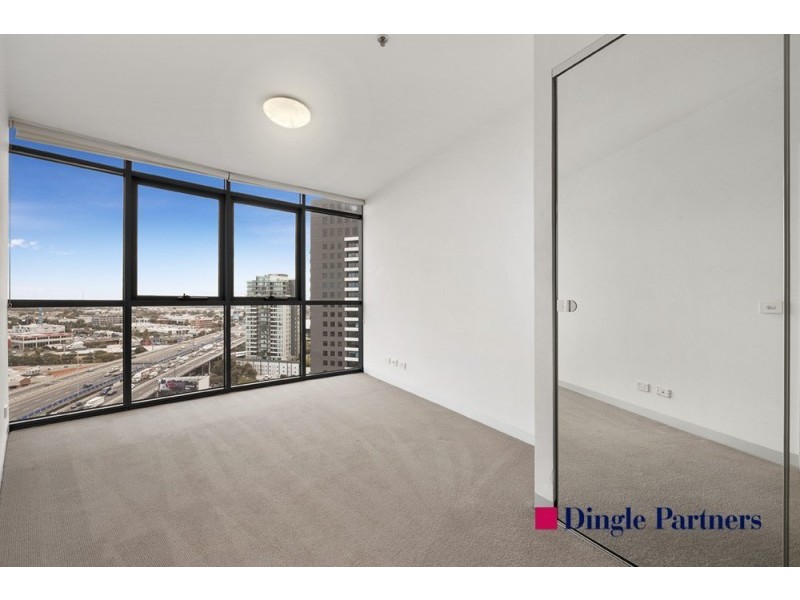 1804/109 Clarendon St, Southbank VIC 3006