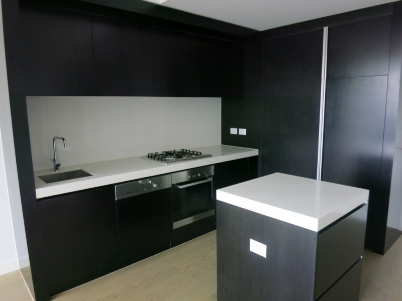 1711/50 Albert Road, South Melbourne VIC 3205