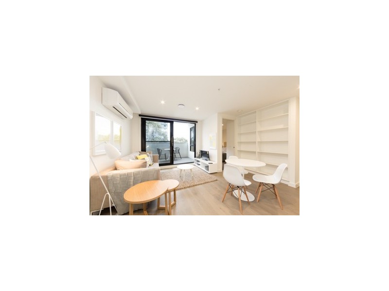 211/2A Henry Street, Windsor VIC 3181