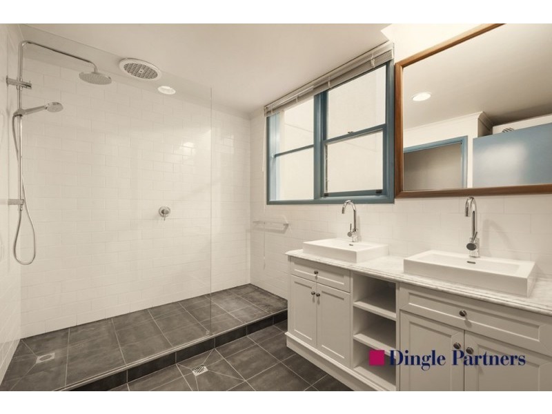 15 Coromandel Place, Melbourne VIC 3000