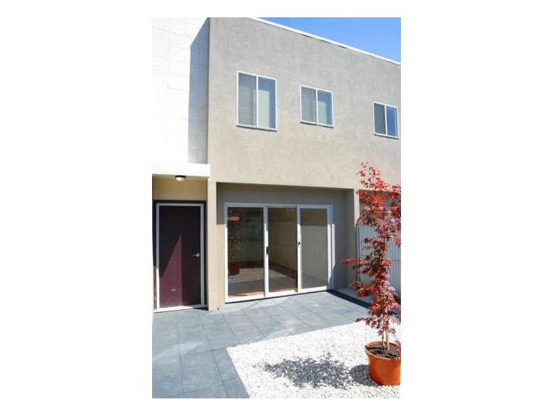 18/1204 Glenhuntly Road, Glen Huntly VIC 3163