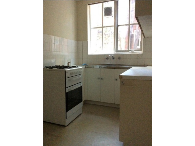 4/27 Powlett Street, East Melbourne VIC 3002