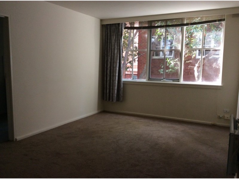 4/27 Powlett Street, East Melbourne VIC 3002