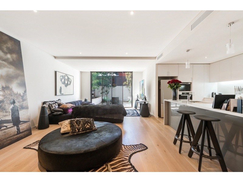 3/4 Cromwell Road, South Yarra VIC 3141