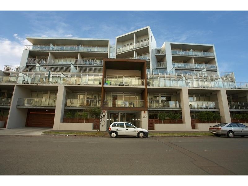 212/99 Nott Street, Port Melbourne VIC 3207