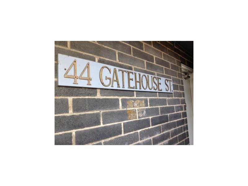 10/44 Gatehouse Street, Parkville VIC 3052