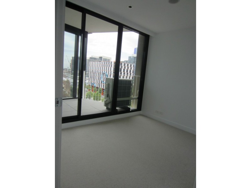 607/677 La Trobe Street, Docklands VIC 3008