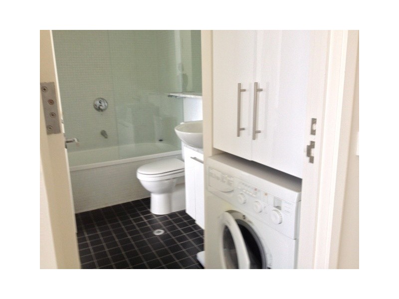 1404/225 Elizabeth Street, Melbourne VIC 3000