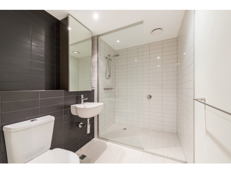 2401/200 Spencer Street, Melbourne VIC 3000
