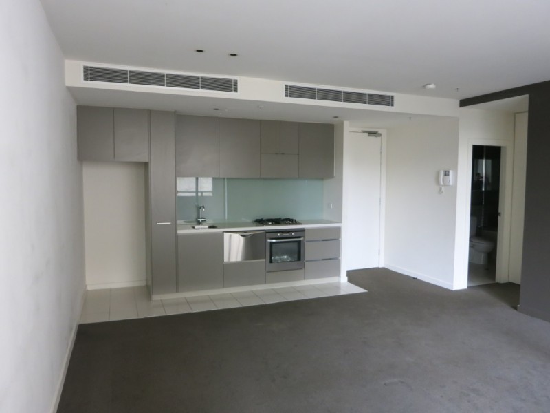 102/55 Queens Road, Melbourne VIC 3004