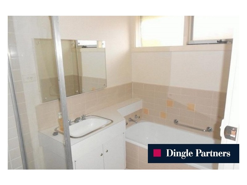 2/4 Maverston Street, Glen Iris VIC 3146