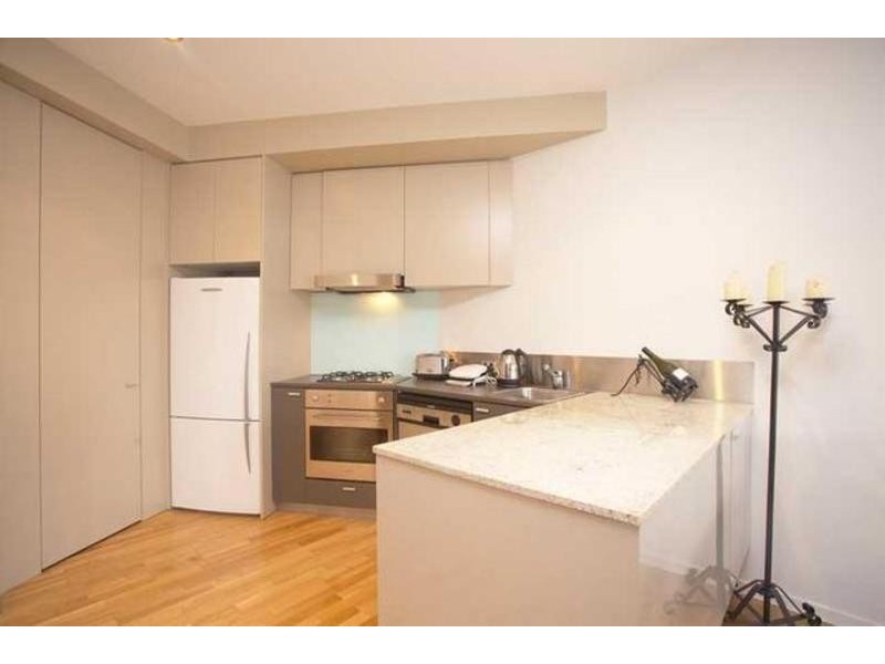 4/174 Peel Street, Windsor VIC 3181