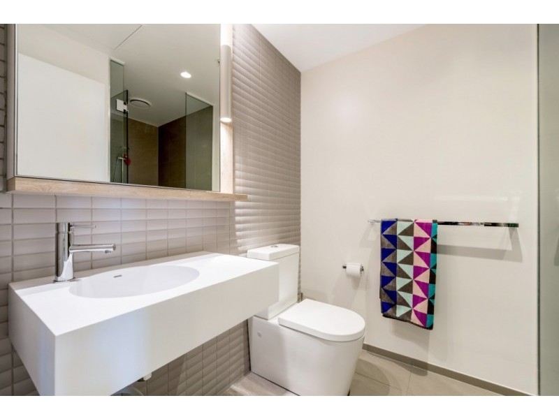 517/4 Acacia Place, Abbotsford VIC 3067