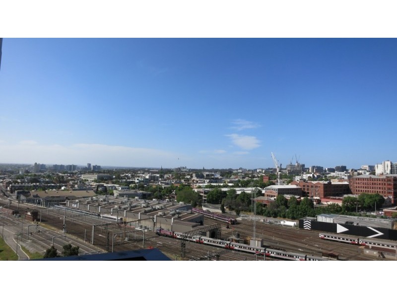 1304/673 La Trobe Street, Docklands VIC 3008