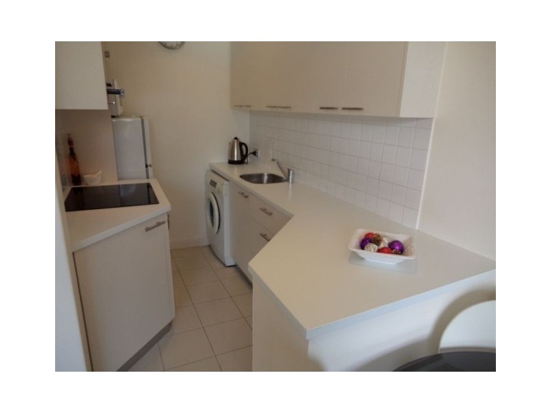 7/9 Foam Street, Elwood VIC 3184