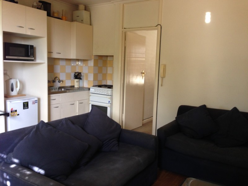 24/40 Waterloo Crescent, St Kilda VIC 3182