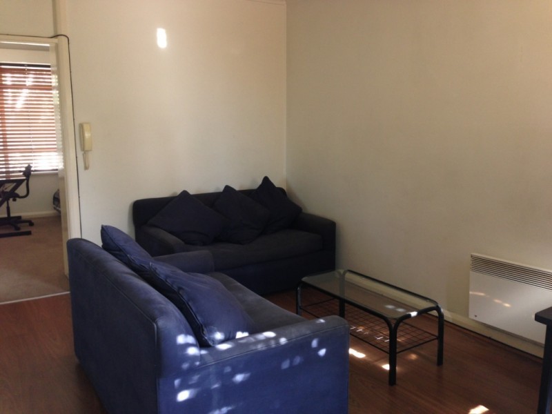 24/40 Waterloo Crescent, St Kilda VIC 3182