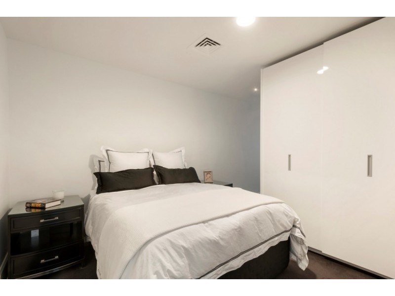 2902/27 Little Collins Street, Melbourne VIC 3000