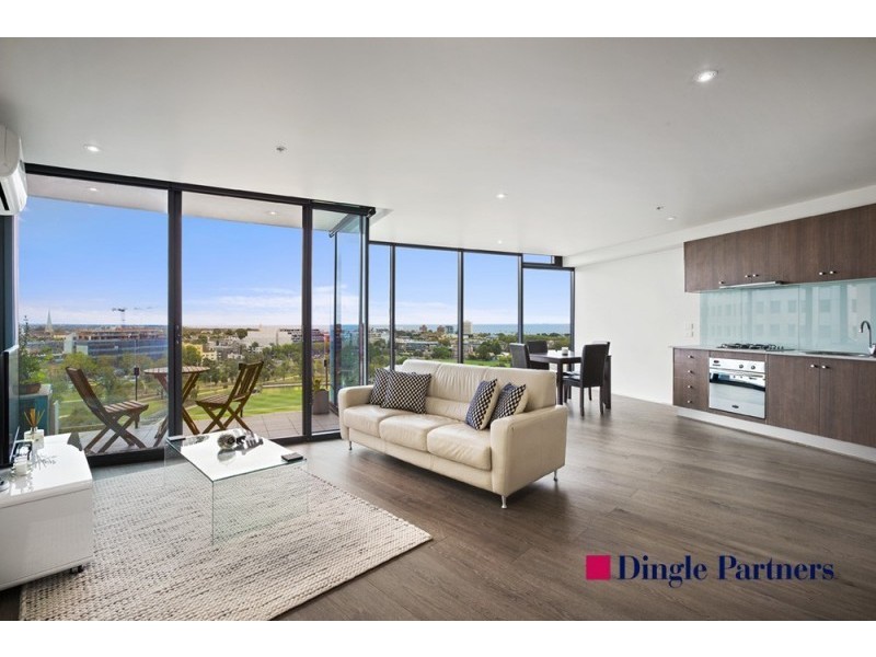 1506/83 Queens Road, Melbourne VIC 3004