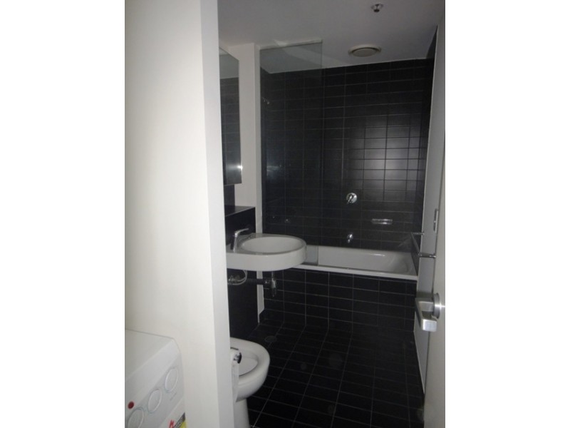 1107/620 Collins Street, Melbourne VIC 3000
